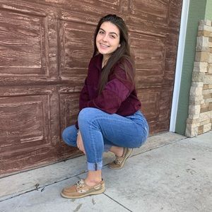 Meet your Posher, Savannah